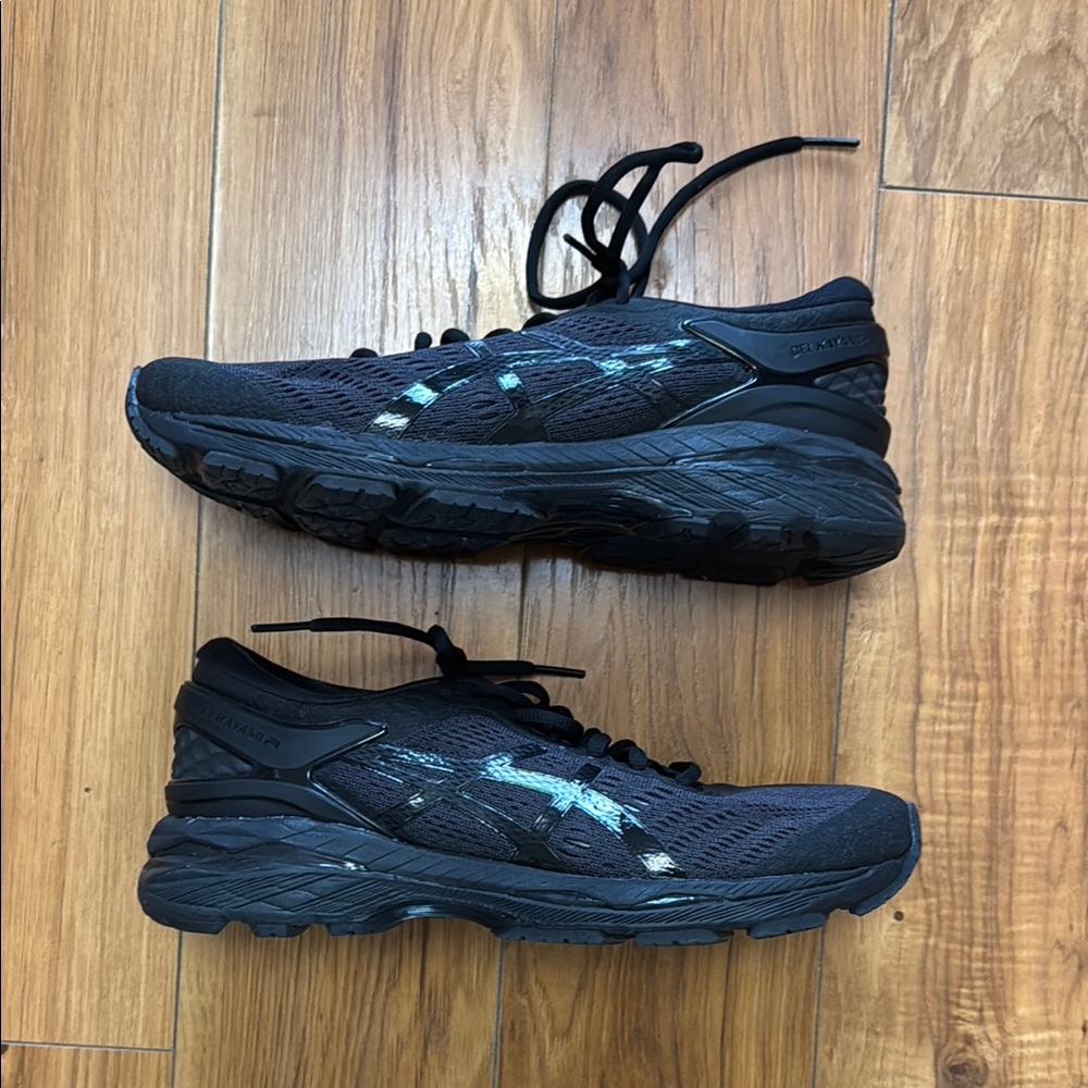 ASICS Gel-Kayano 24